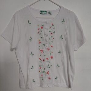Shenanigans Women's Round Neck Solid White Multicolor Floral Embroidered Pleated